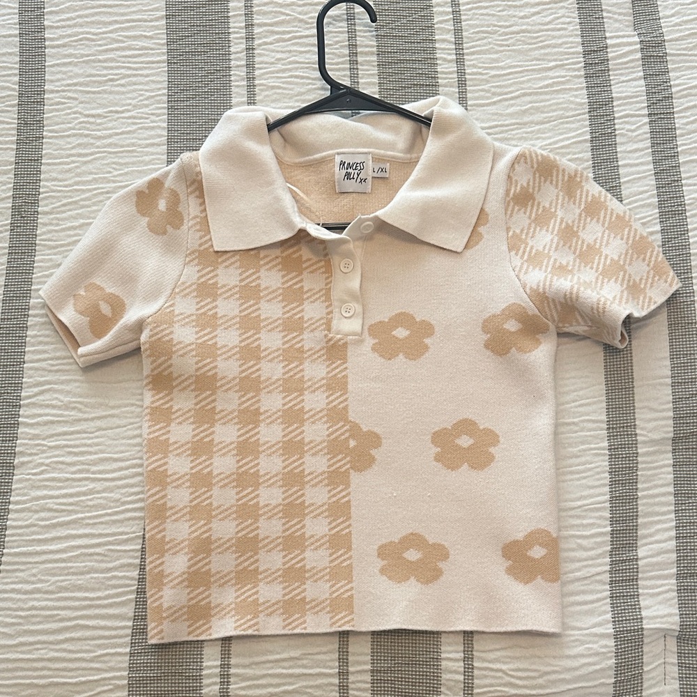 Princess Polly Polo in Cream and Tan Pattern